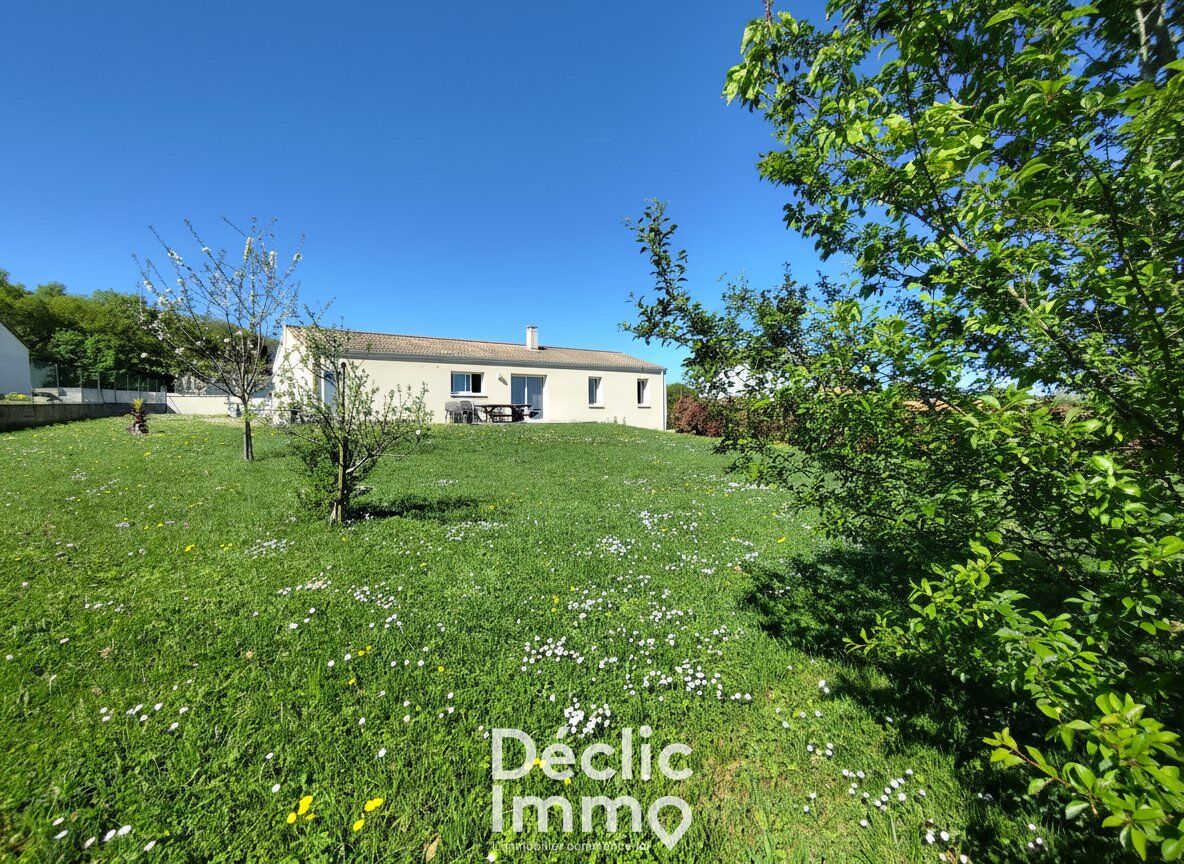 Villa / Maison 5 pièces  à vendre Brie 16590