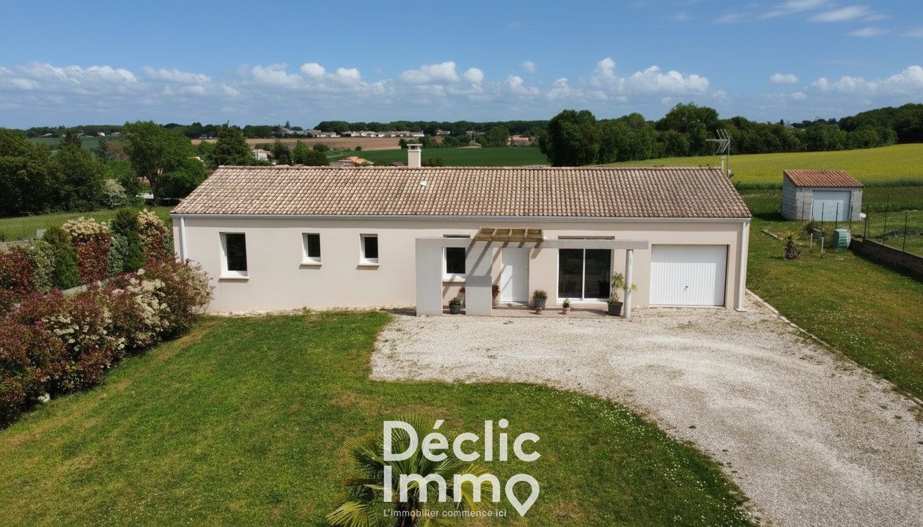 Villa / Maison  T5 à vendre Brie 16590