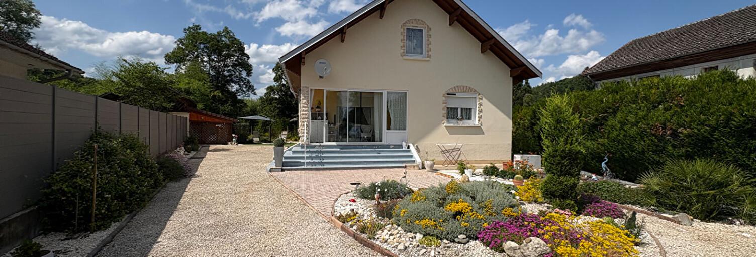 Maison 4 Pièces 122 m² à vendre à Chazey-Bons (01300)