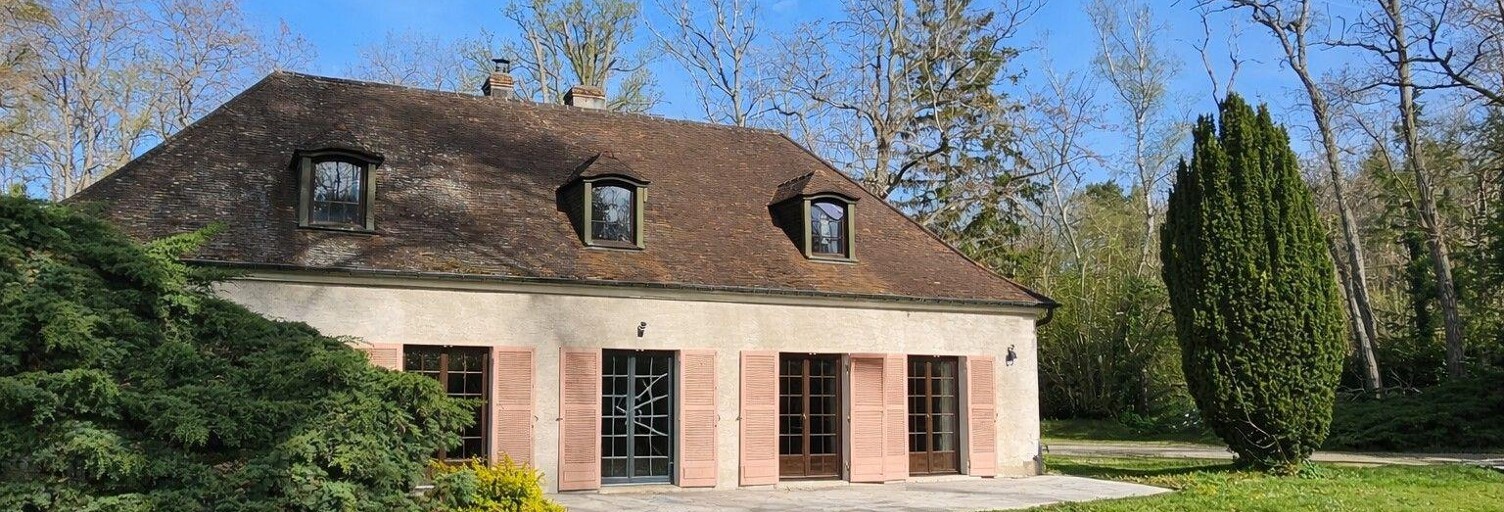 Maison 8 Pièces 211 m² à vendre à Noisy-sur-École (77123)