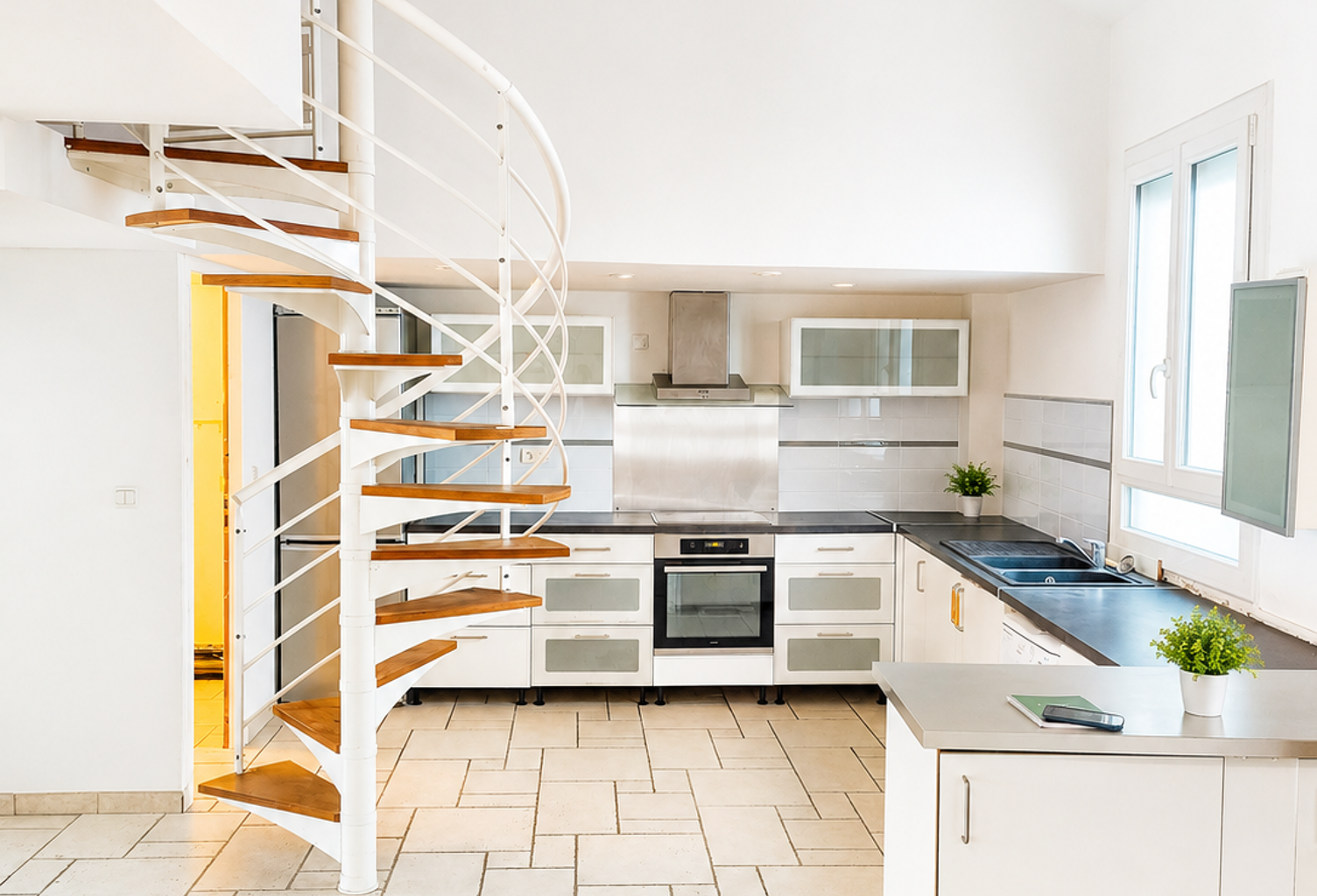Appartement - 98m² - Sète — photo 1