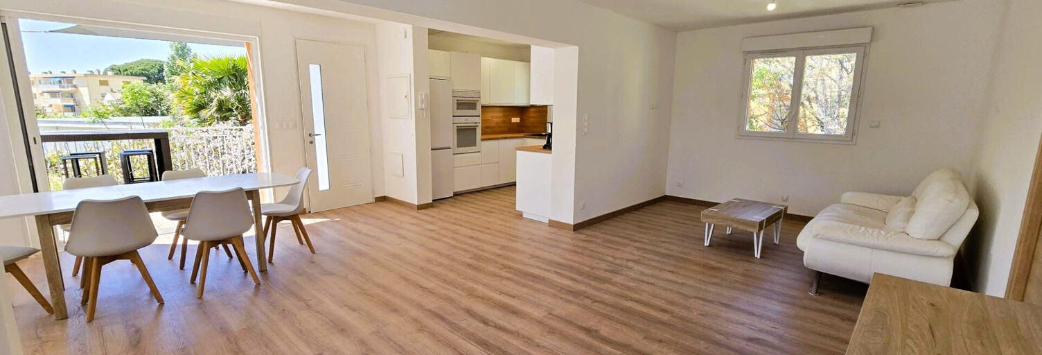 Appartement 5 Pièces 93 m² à vendre à Sanary-sur-Mer (83110)