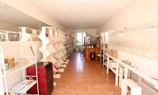 Commerce 5 Pièces  m² à vendre à Sauzé-entre-Bois (79190)