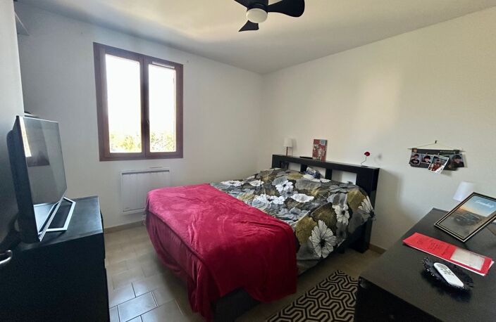 Villa traditionnelle T4, 2700m2 terrain — photo 5