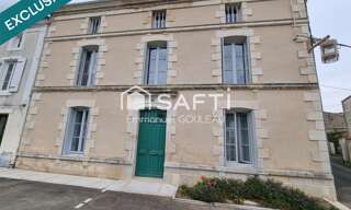 Maison 7 Pièces 195 m² à vendre à Coulon (79510)
