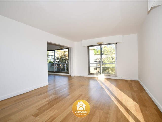 Appartement F5   2 chambres   Montmorency (95160) Situé bou — photo du bien