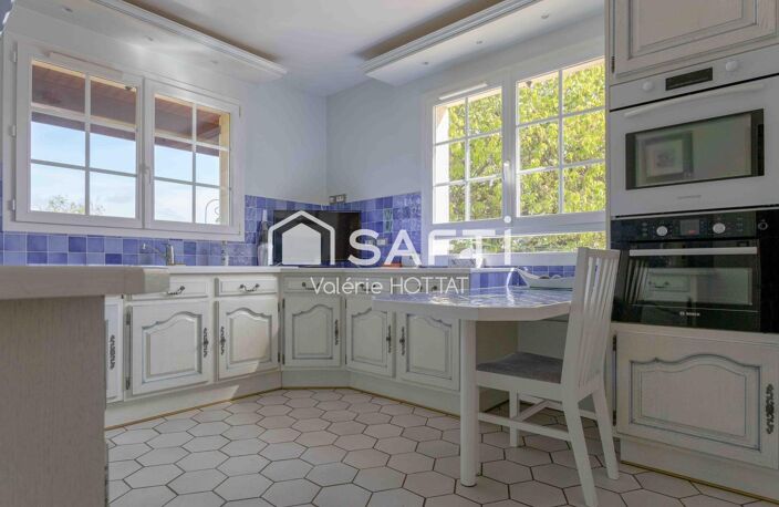 Potentiel pour maison familiale proche du centre! — photo 4