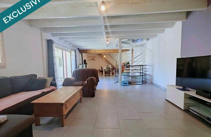 Maison avec grande pièce de vie coup de cœur et garage. — photo 4