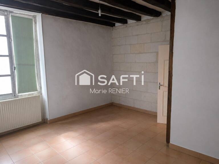 Disponible - Opportunité CENTRE-VILLE BAUGÉ — photo 1