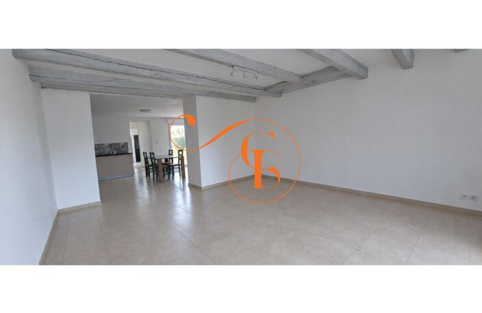 Maison entièrement rénovée + possibilité de garage — photo 2