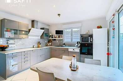 Maison 8 pièces 415000 €