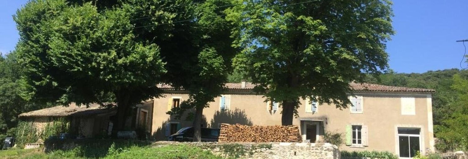 Maison 16 Pièces 428 m² à vendre à Saint-Montan (07220)