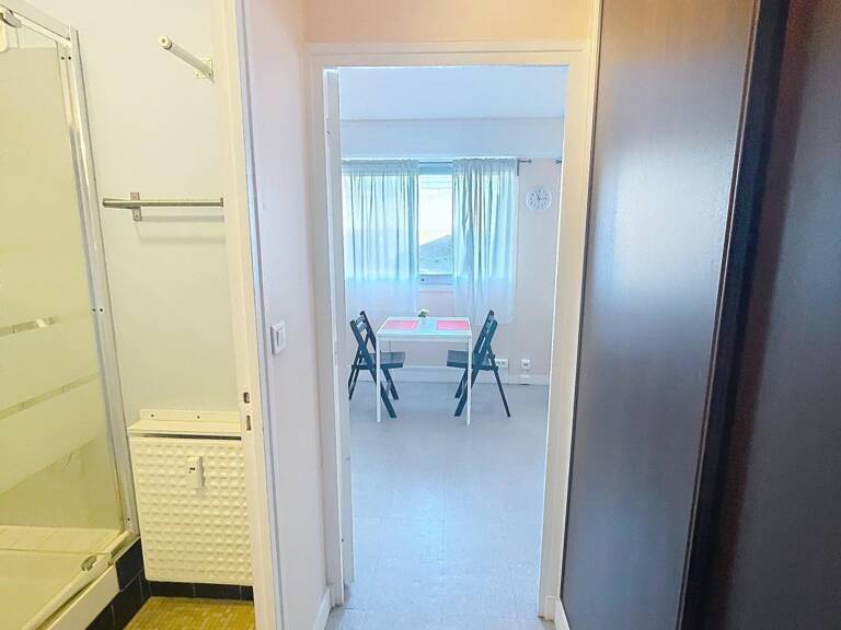 STUDIO MEUBLE DE 26m2 - A 5 MN A PIED DU RER C ET D JUVISY — photo 1