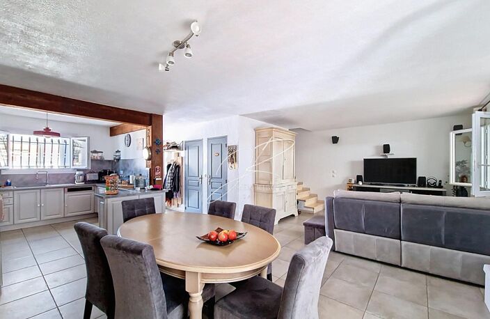 Maison T6 4 chambres 138 m² — photo 4