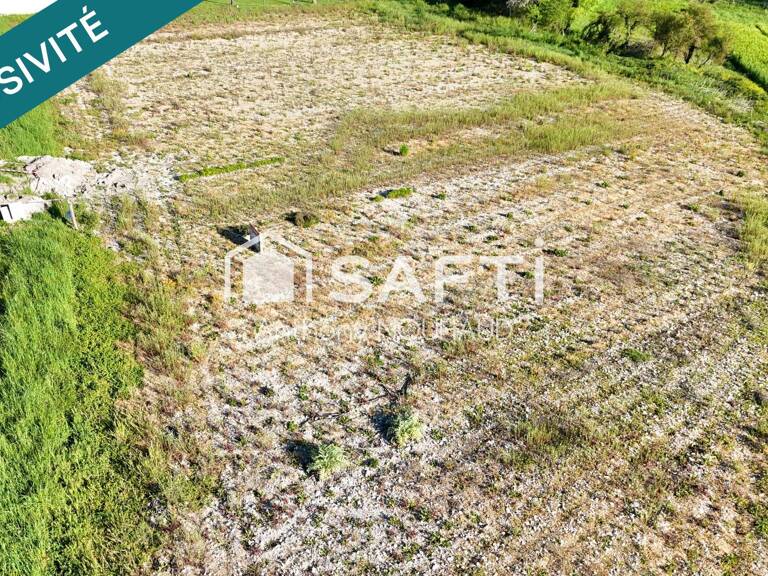 TERRAIN CONSTRUCTIBLE AU CALME — photo 1