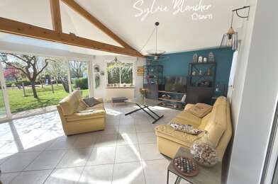 Maison 8 pièces 349500 €