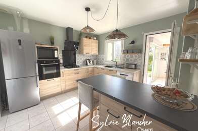 Maison 8 pièces 349500 €