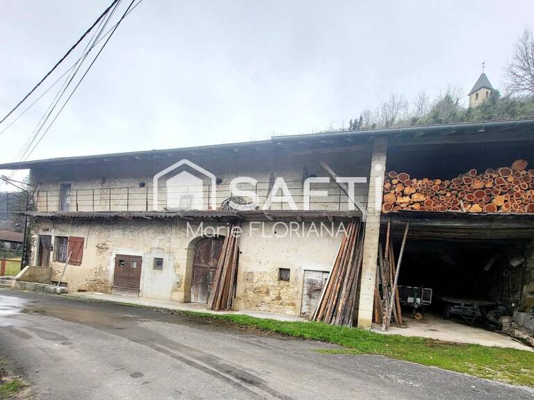 Ancien corps de ferme — photo 1
