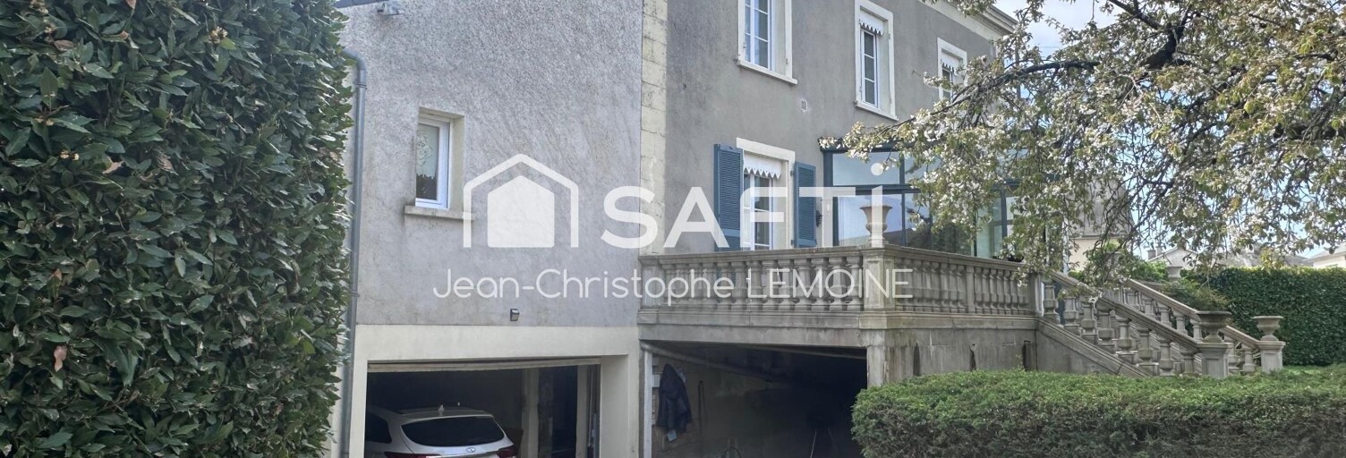 Maison 12 Pièces 193 m² à vendre à Château-Gontier-sur-Mayenne (53200)