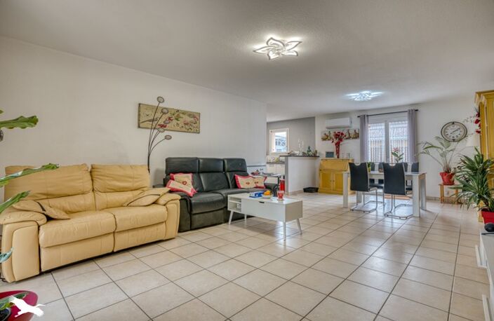 Contemporaine de 6 pièces principales — photo 2