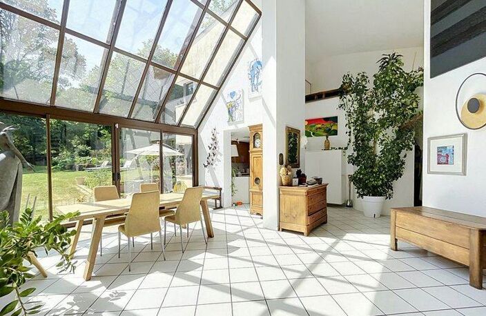 Contemporaine de 8 pièces principales — photo 3