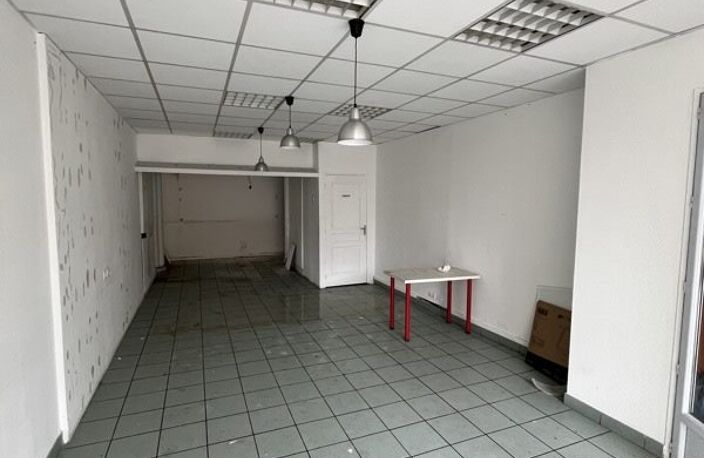 Vente immeuble   Pons (17800) — photo 3