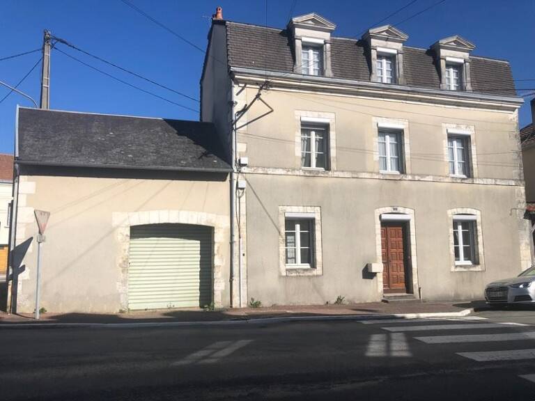 Maison de ville de 6 pièces principales — photo 1