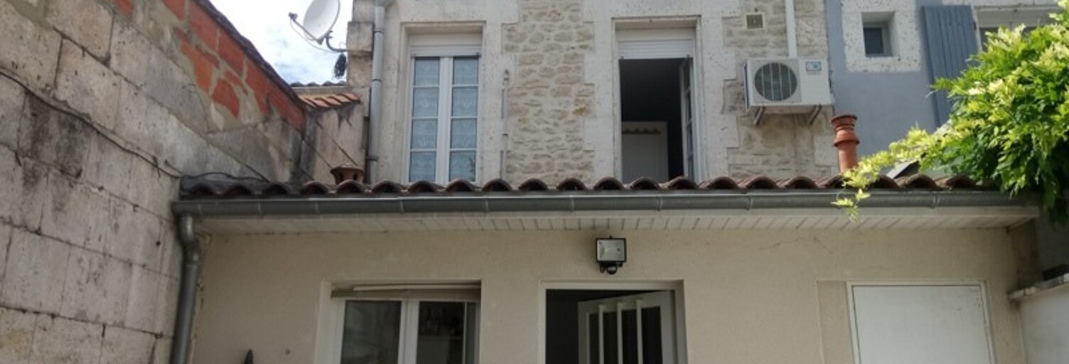 Immeuble   m² à vendre à Gond-Pontouvre (16160)