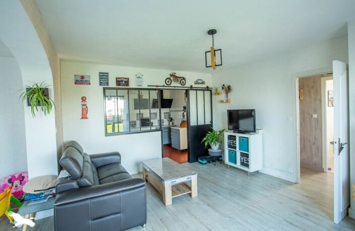 Vente maison 6 pièces 110 m² Lalande-de-Pomerol (33500) — photo 3