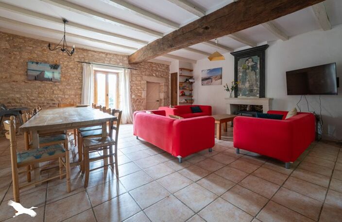 Vente maison 5 pièces 140 m² Saint-Just-Luzac (17320) — photo 2