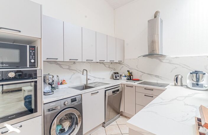 Maison en pierre de 3 pièces principales — photo 2