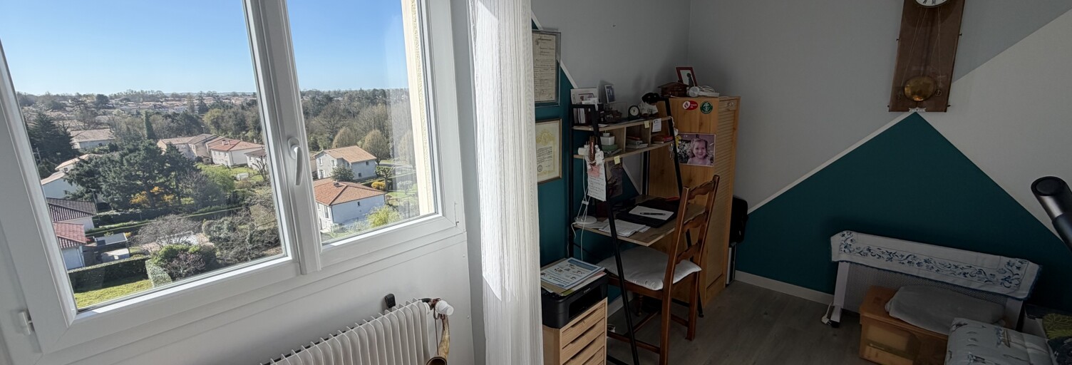 Appartement 4 Pièces 80 m² à vendre à Parthenay (79200)