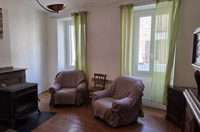 Maison 10 pièces 242000 €