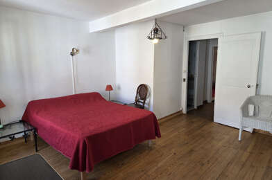 Maison 10 pièces 242000 €