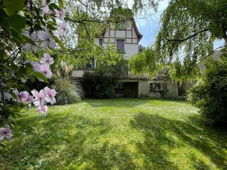 Maison 7 pièces 143 m² — photo 1