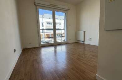Appartement 1 pièces 108600 €