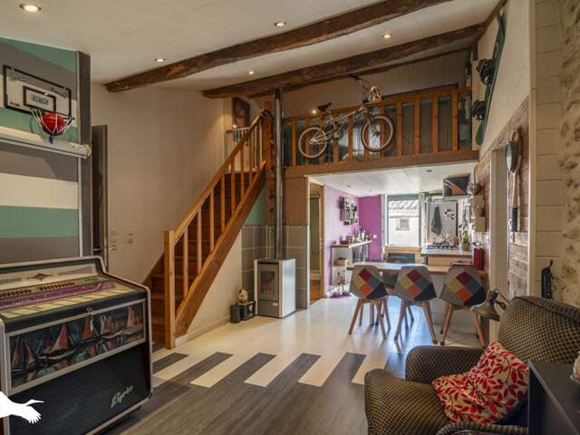 Maison de ville de 4 pièces principales — photo du bien