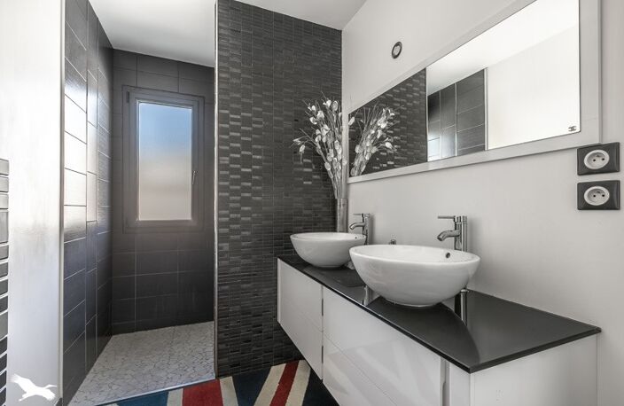 Contemporaine de 4 pièces principales — photo 2