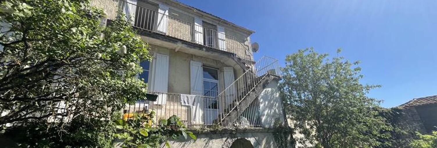 Maison 7 Pièces 175 m² à vendre à Montmoreau (16190)