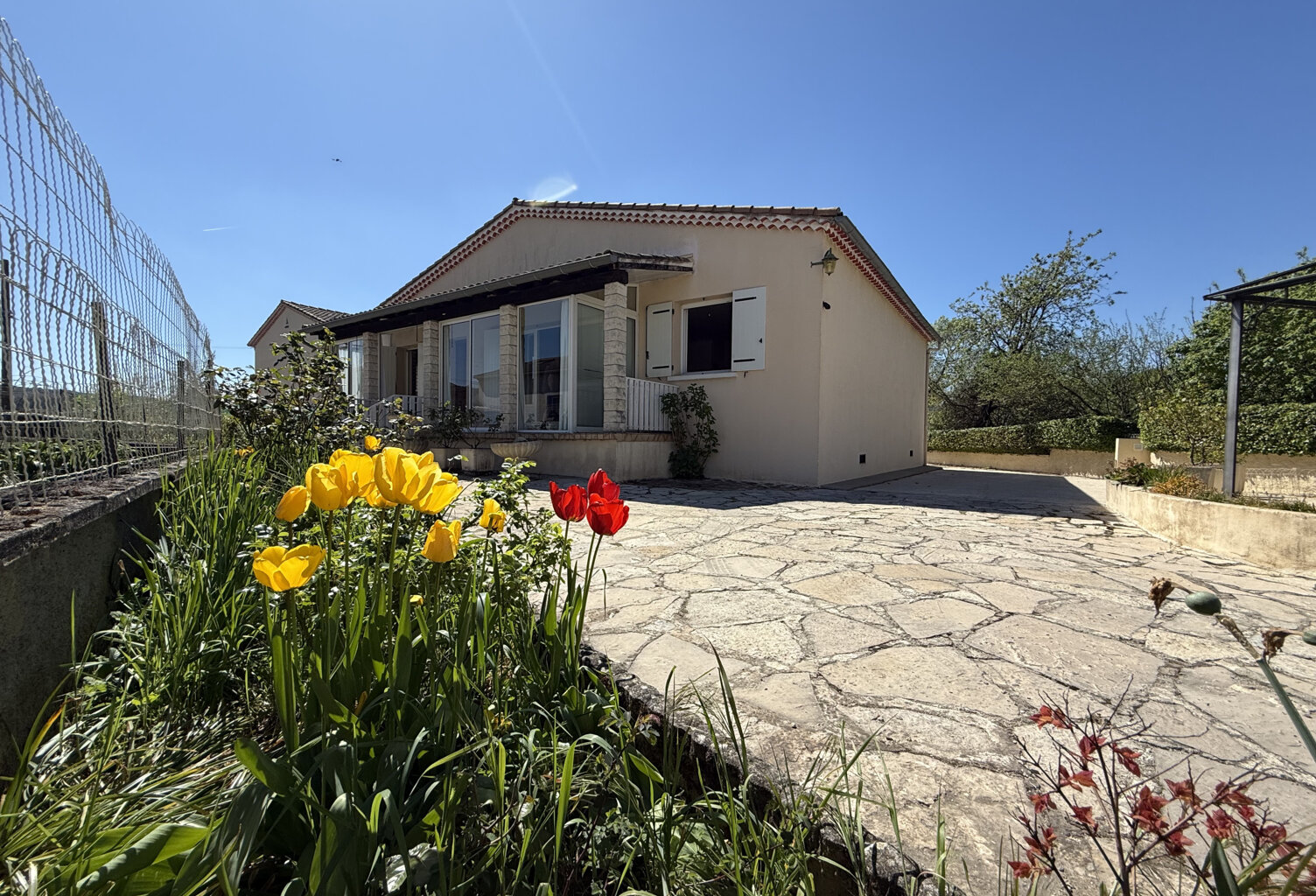 Maison 129 M2 à ST JULIEN ROSIERS sur 1317 M2 de terrain — photo 1