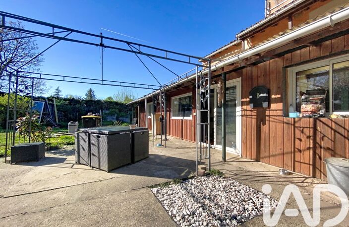 Vente Maison/villa 8 pièces — photo 3