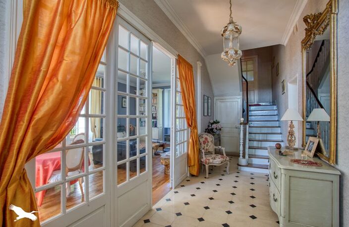 Maison en pierre de 9 pièces principales — photo 4