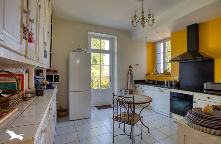 Maison en pierre de 9 pièces principales — photo 5