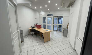 Commerce  64 m² à louer à Tonneins (47400)