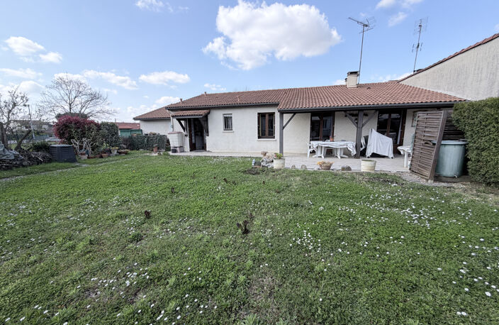 Maison de plain pied dans quartier prisé — photo 2