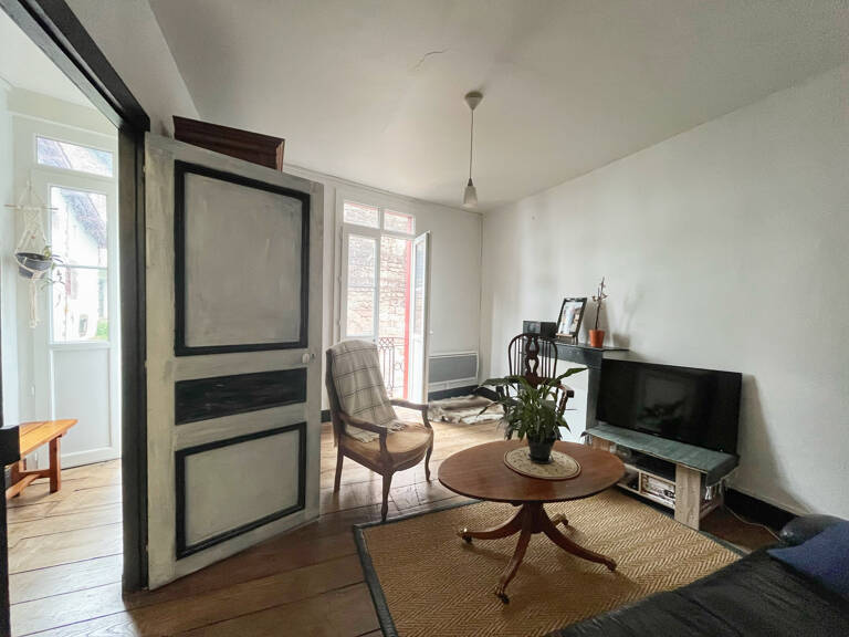 Appartement T5 au 1er étage — photo 1