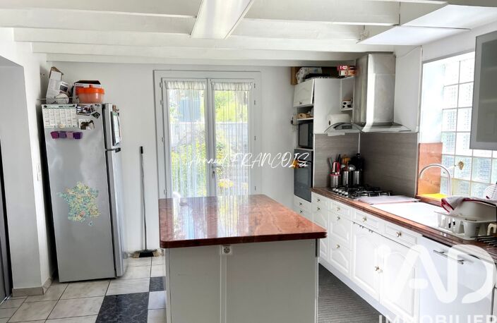 Vente Maison/villa 6 pièces — photo 3