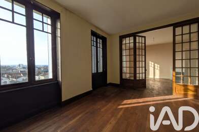 Immeuble  96000 €