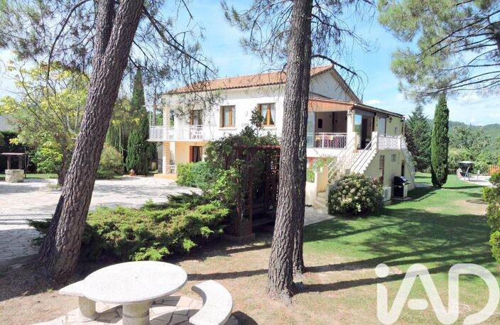 Vente Maison traditionnelle 10 pièces — photo 2