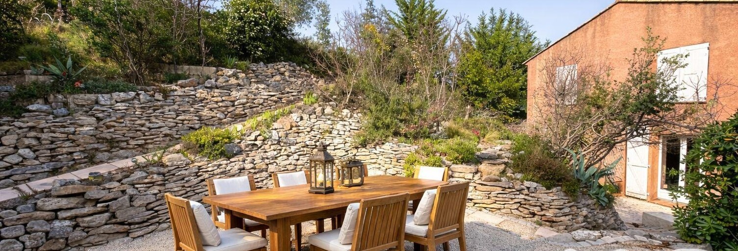 Maison 5 Pièces 205 m² à vendre à Ventabren (13122)